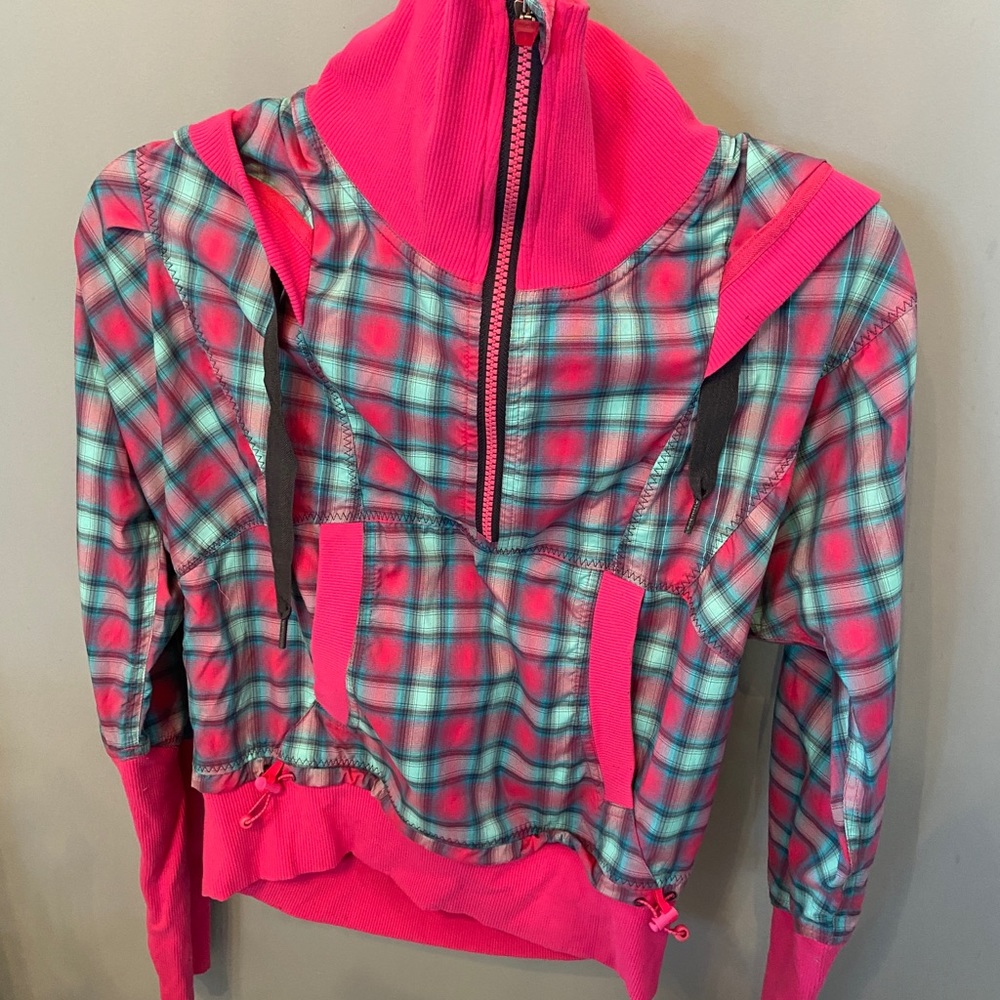 Lululemon half zip hoodie